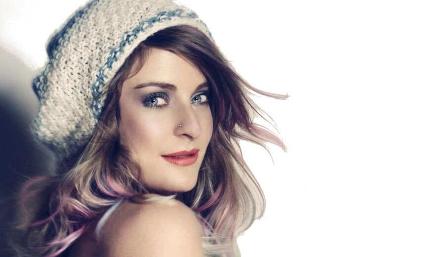 Molly Smitten-Downes (Eurovision United Kingdom)