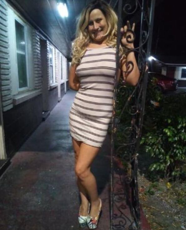 Nut in this FL motel bar whore