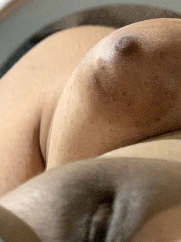 seby naked mom