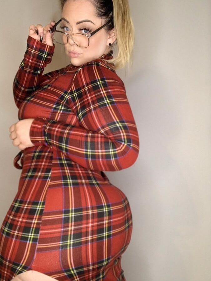 BBW DRESSED
