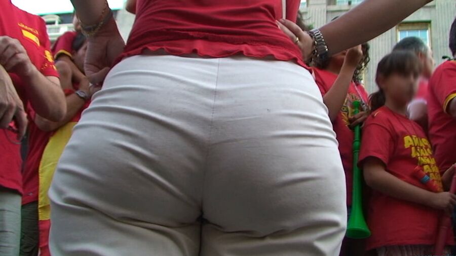 HAPPY ASS from GLUTEUS DIVINUS