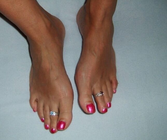 FEET _ only naked feet _