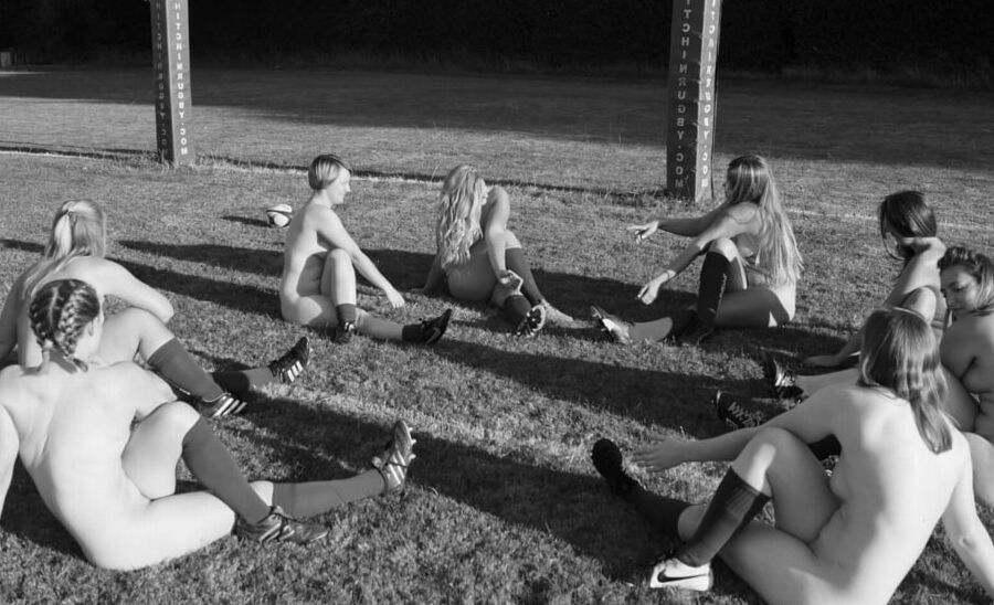 SekushiLover - Female Rugby Team Nude for Charity