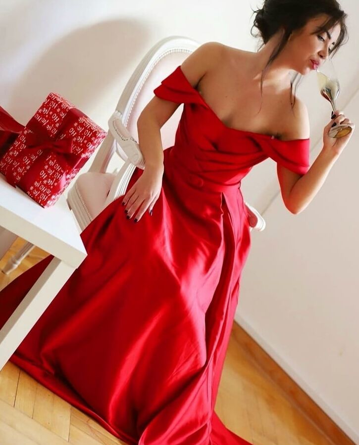 Serbian Bombshell Angel Tamara
