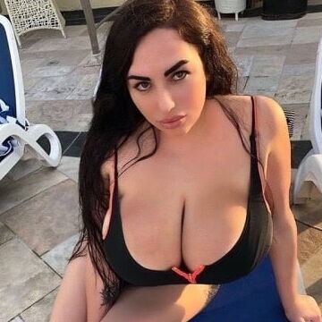 Anastasia Berthier-Busty Russian Goddess