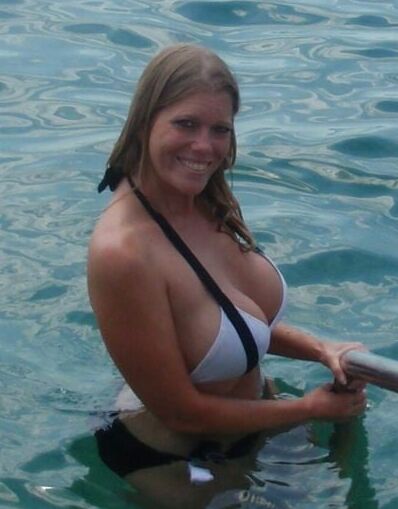 Busty Montana mature Kim
