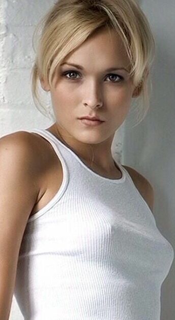 Erect Nipples in Clothes (Pokies)