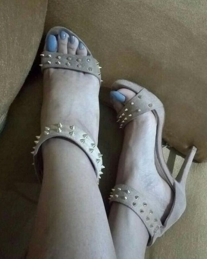 Gorgeous Indian feet