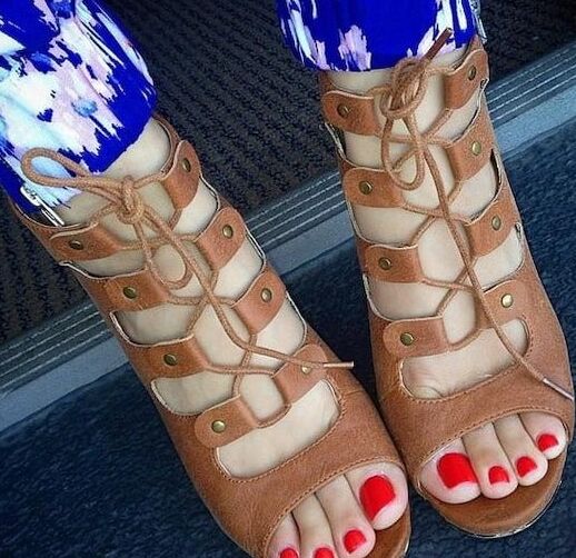Shoes &amp; legs