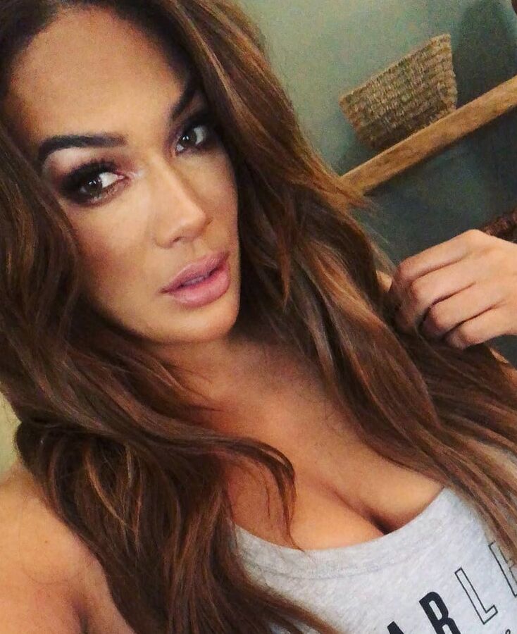 Nia Jax wwe
