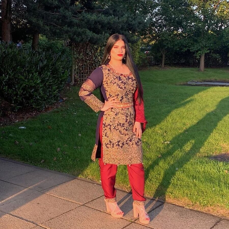 Sexy Pakistani Sluts