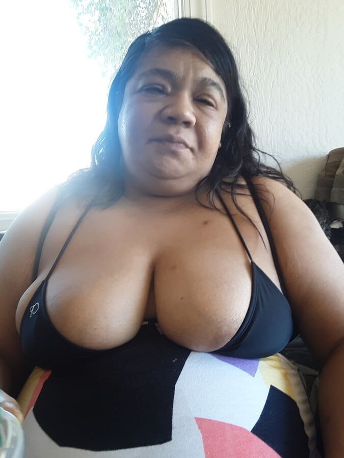 A Fat &amp; Ugly Milf (HotMama Exposed)