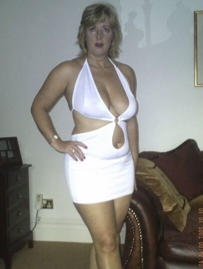 Stunning MILF - Gabi