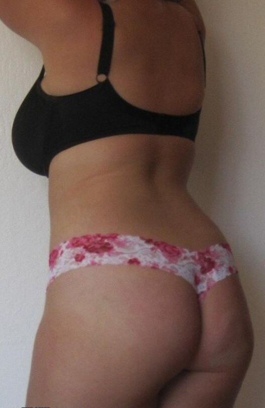 Chick called Knox fuckslut chubby on multiple sites