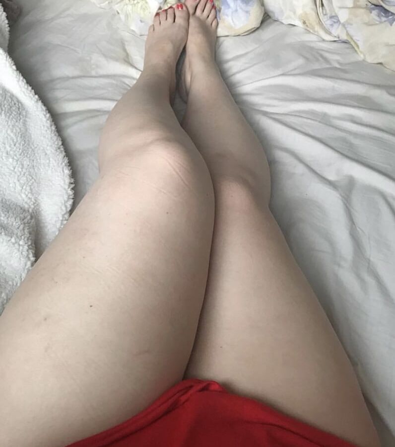 Nice curvy blond amateur