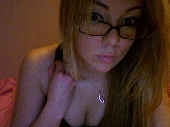 Sexy Slim Italian Thot