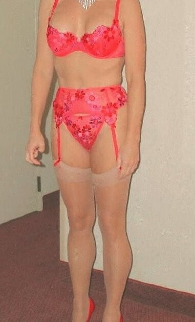 matures in floral lingerie
