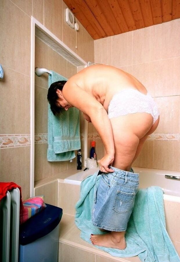 Chubby mature in shower