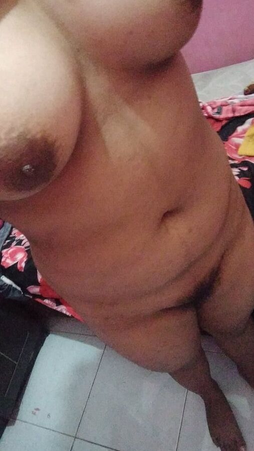 PNG Milf