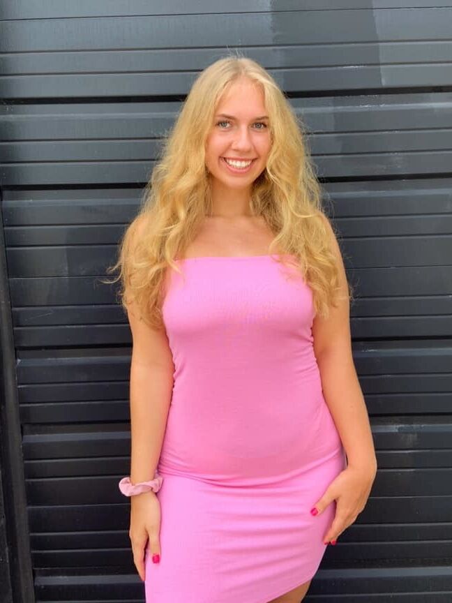 Big ass slut
