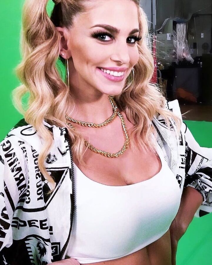 Valia Xatzitheodorou