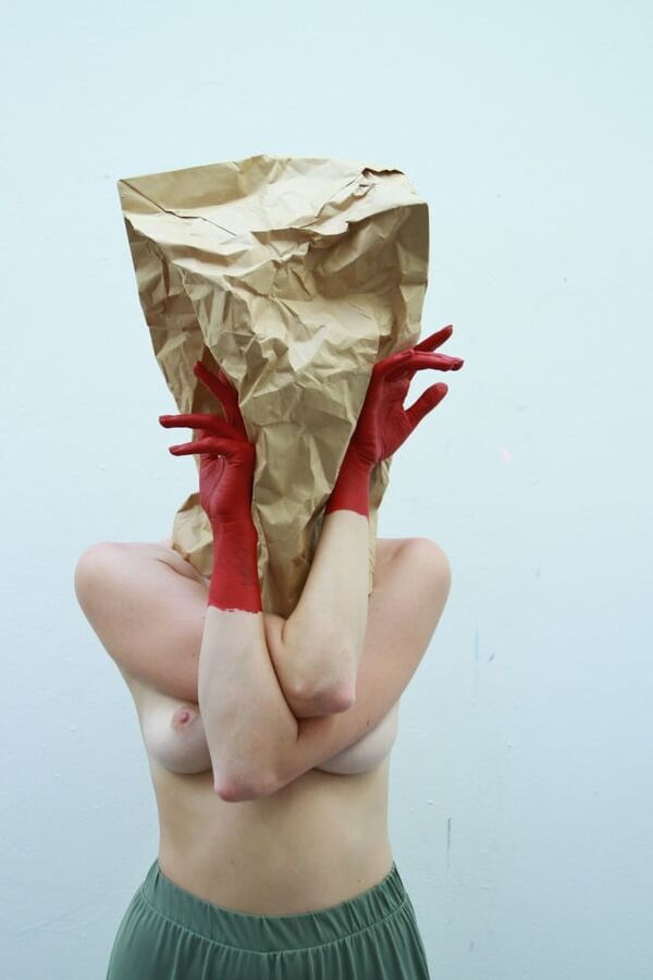 Artsy Redhanded Paper Bag Model