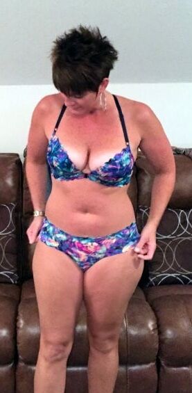matures in floral lingerie