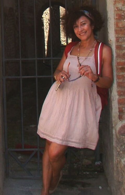 Persian Milf Sexy Legs