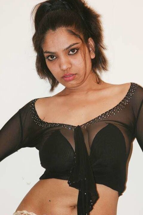 Desi Model