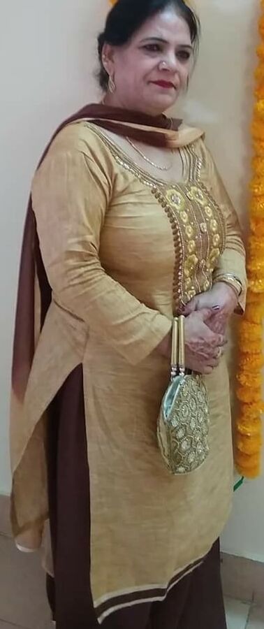 Punjabi Milfs