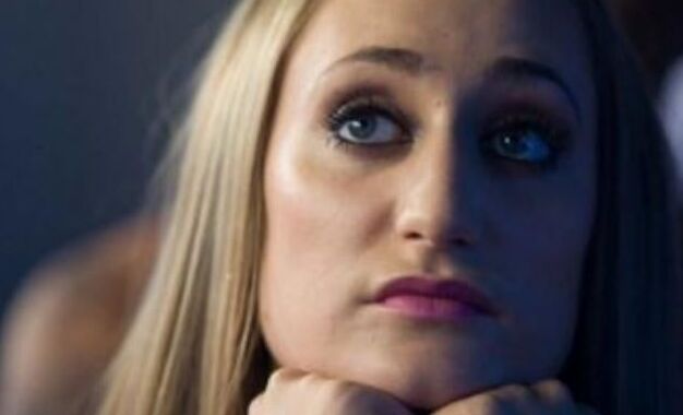 Lauren Socha