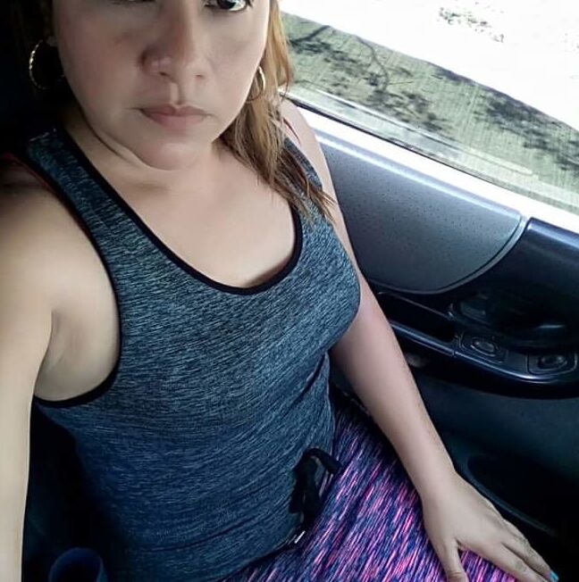 Milf infiel peluda para el esposo y depilada pa el amante
