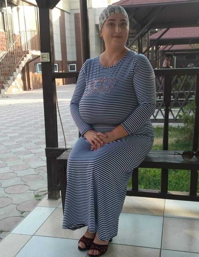 Turk olgun anne dolgun kadin yasli yenge ev cekimi evli meme