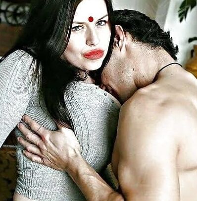 Sanskari aurtein bitch