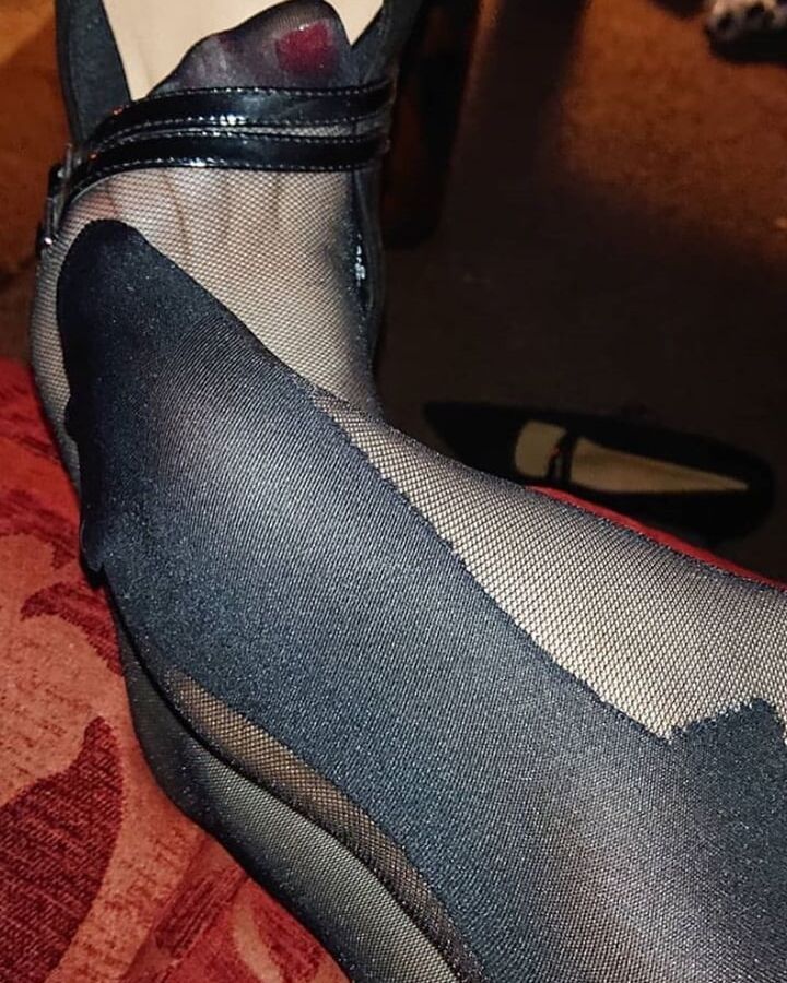 Nylonfeet