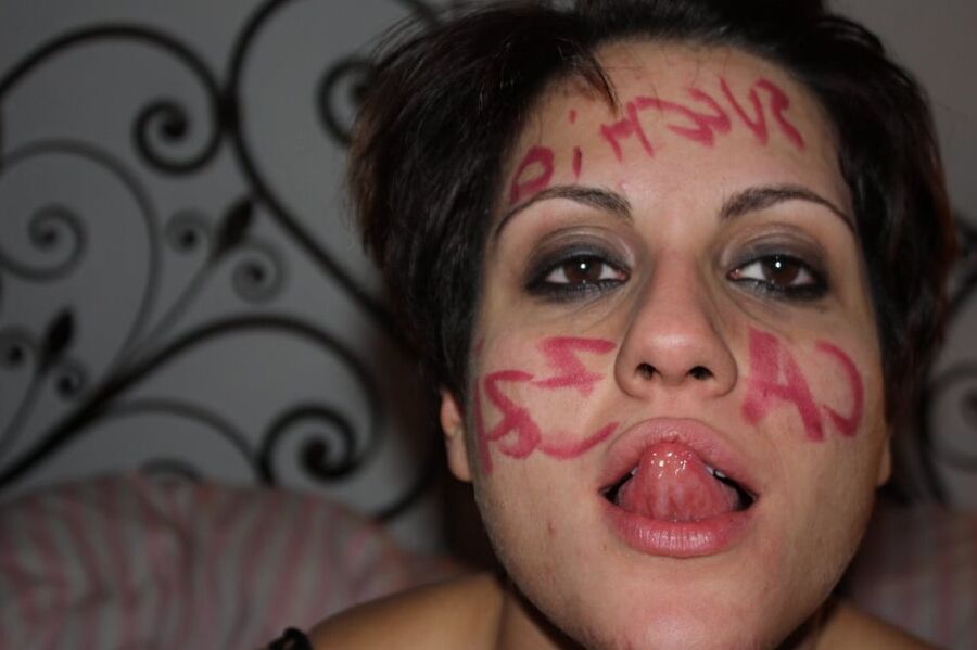 Italian Milf mom brunette slut exposed webslut