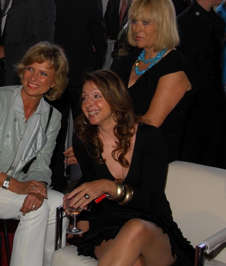 Greek Mature Vicky Leandros
