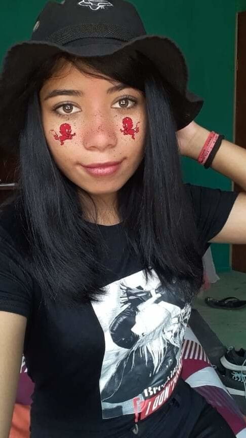 Amiguita con buenos atributos