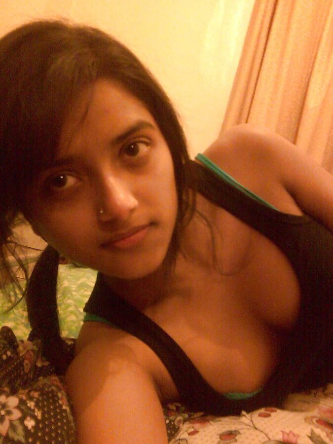 DEsi Sexy Riya