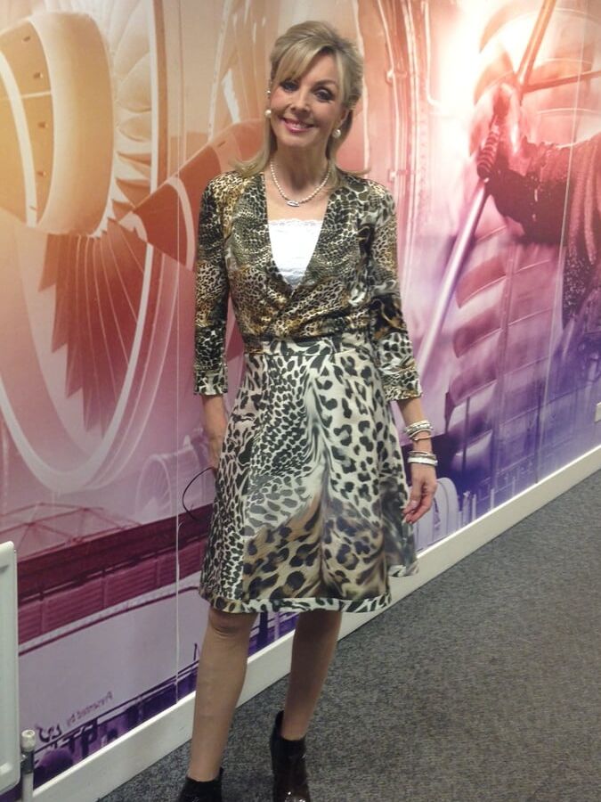 Female Celebrity - Anne Davies