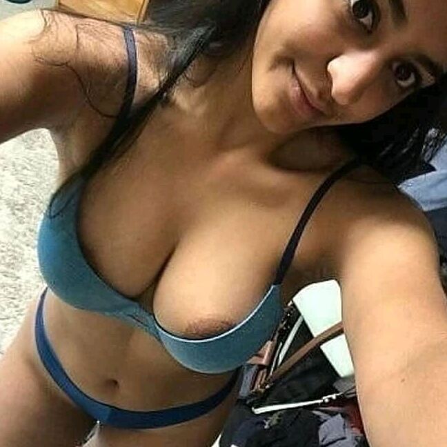IT&;S TIME TO SEE HOT GIRLS