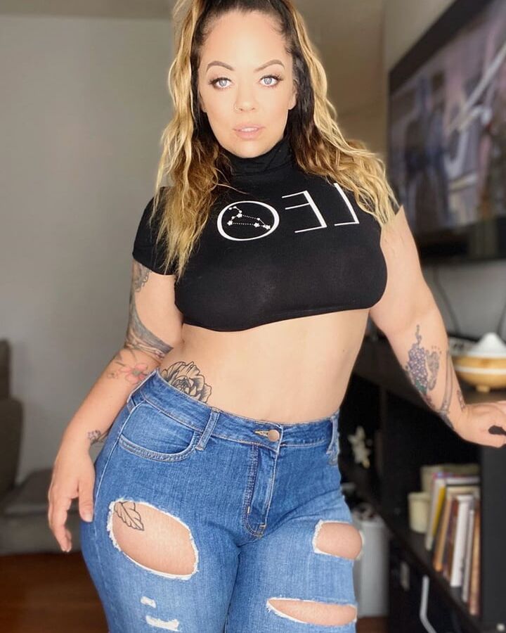 BBW DRESSED