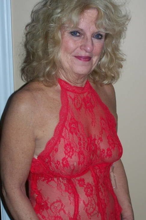 Lacey Red Bustier