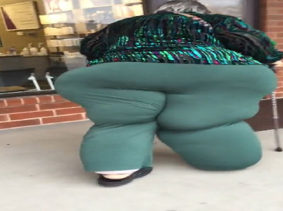 Obese SSBBW Granny