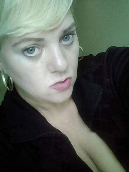 Kelly C ()