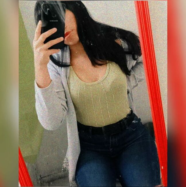 Amiguita con buenos atributos