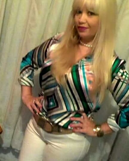 MILF LENA
