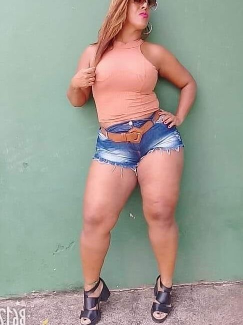 PAULA CARIOCA.