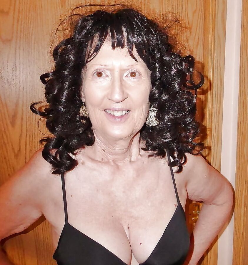 cockucking slut exposed