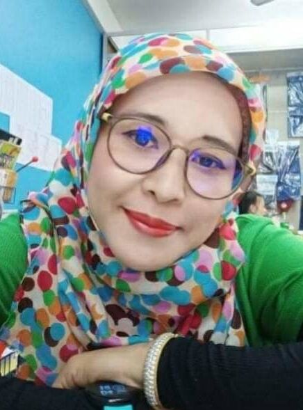 Ibu cantik tetek besar